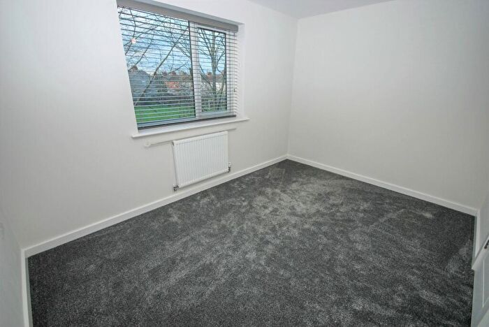 2 Bedroom End Of Terrace House To Rent In Oxford Street, Rugby, CV21