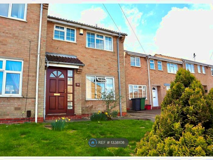 3 Bedroom Semi-Detached House To Rent In Rouen Way, Ashby-De-La-Zouch, LE65