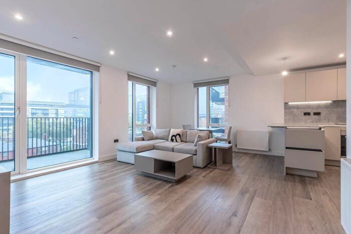 2 Bedroom Flat To Rent In The Barker, Shadwell Street, Birmingham, B4