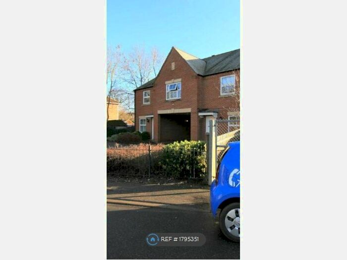 1 Bedroom Flat To Rent In St. Thomas Road, Spalding, PE11