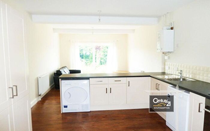 6 Bedroom Semi-Detached House To Rent In |Ref: |, Wilton Avenue, Southampton, SO15