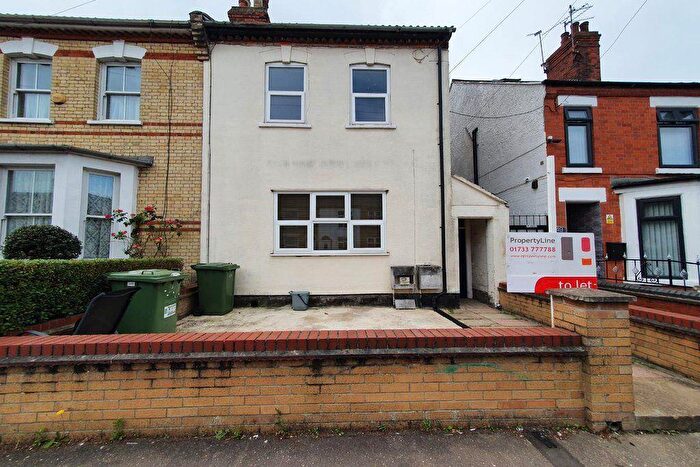 2 Bedroom Flat To Rent In Granville Street, PE1