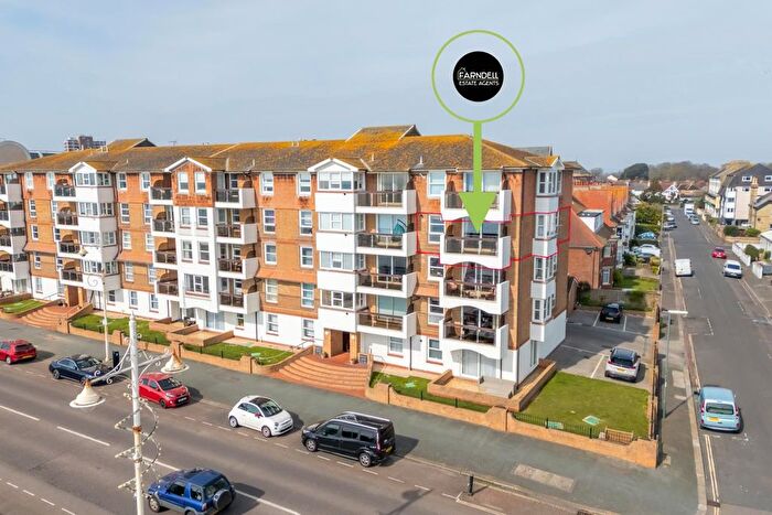 3 Bedroom Flat For Sale In The Esplanade, Bognor Regis, PO21