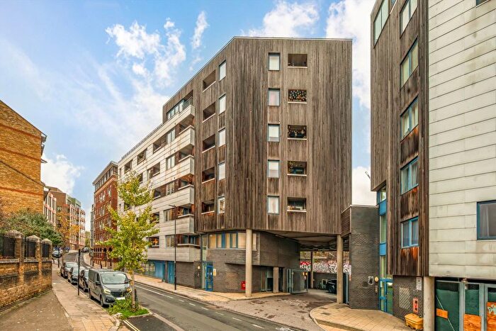 1 Bedroom Flat For Sale In St. Pancras Way, Camden Town, NW1