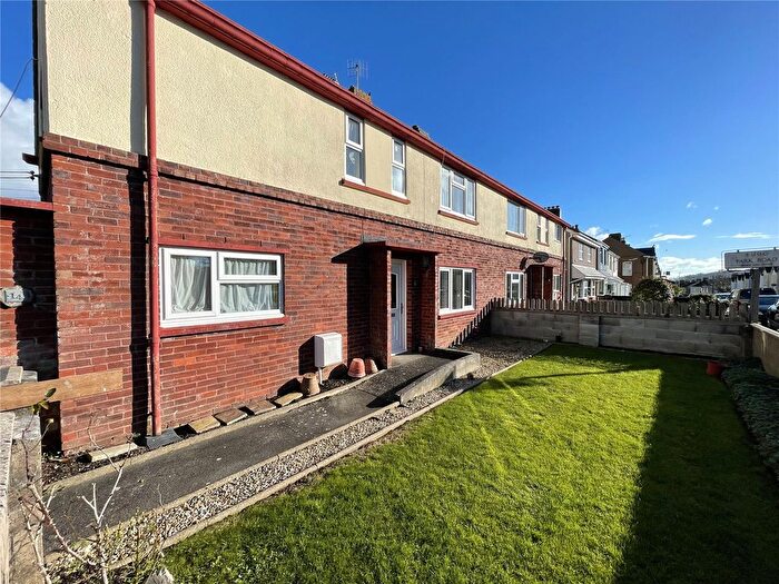 2 Bedroom Flat To Rent In Park Road, Torpoint, PL11