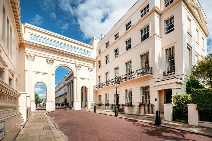 6 Bedroom End Of Terrace House To Rent In Chester Terrace, NW1