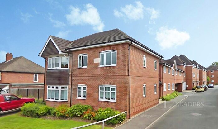 2 Bedroom Flat To Rent In Maypole Close, Birmingham, West Midlands, B14