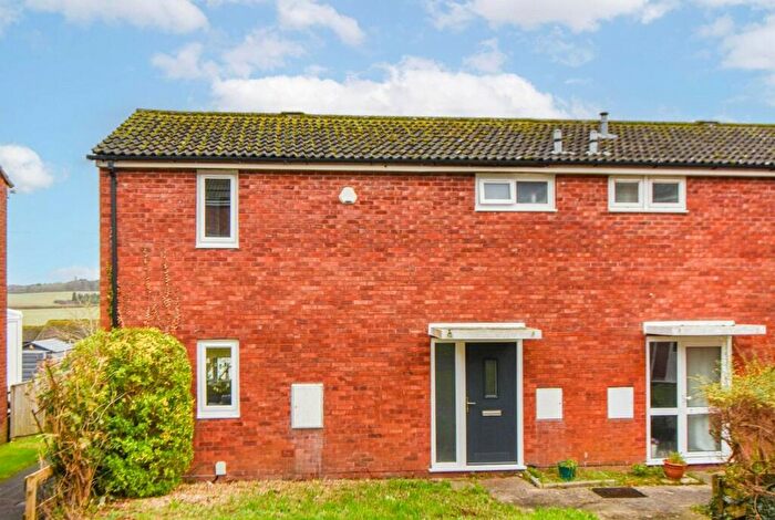 2 Bedroom End Of Terrace House For Sale In Purlyn Acre, Marlborough, Wiltshire, SN8