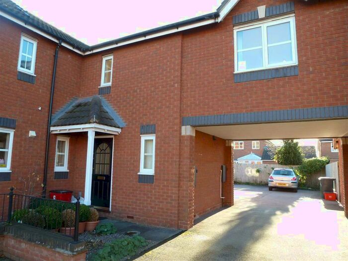 2 Bedroom Mews To Rent In Glendower Approach, Warwick, CV34