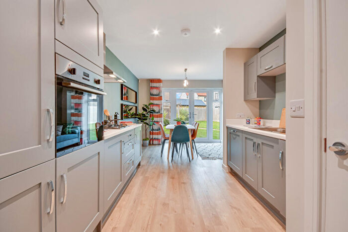 3 Bedroom Semi-Detached House For Sale In Remembrance Avenue, Beaulieu, Chelmsford, CM1