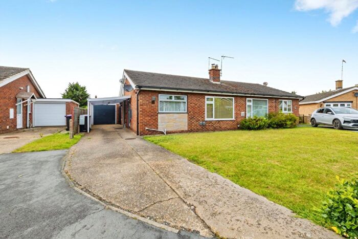 2 Bedroom Semi-Detached Bungalow For Sale In Washington Close, Coningsby, Lincoln, LN4
