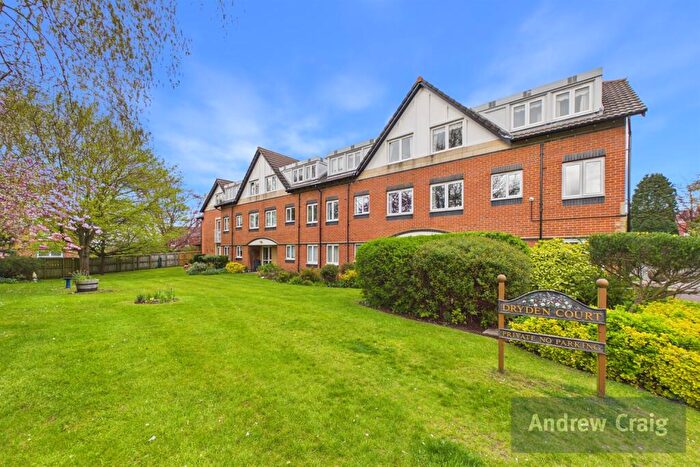2 Bedroom Flat For Sale In Dryden Court, Dryden Road, Low Fell, NE9