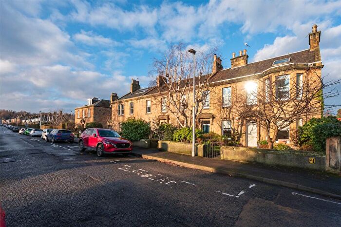 4 Bedroom Apartment For Sale In Glebe Street, Dalkeith, Midlothian, EH22