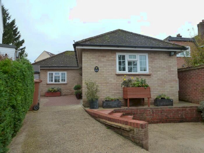 2 Bedroom House To Rent In South Road, Puckeridge, Ware, SG11