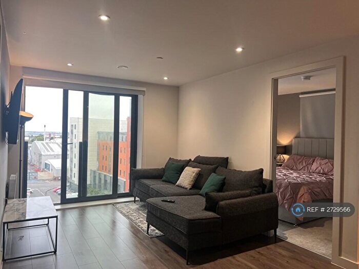 2 Bedroom Flat To Rent In Parliament Street, Liverpool, L8