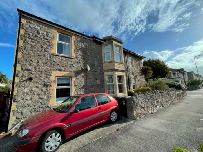2 Bedroom Flat To Rent In Whitecross Road, Weston-super-Mare, North Somerset, BS23