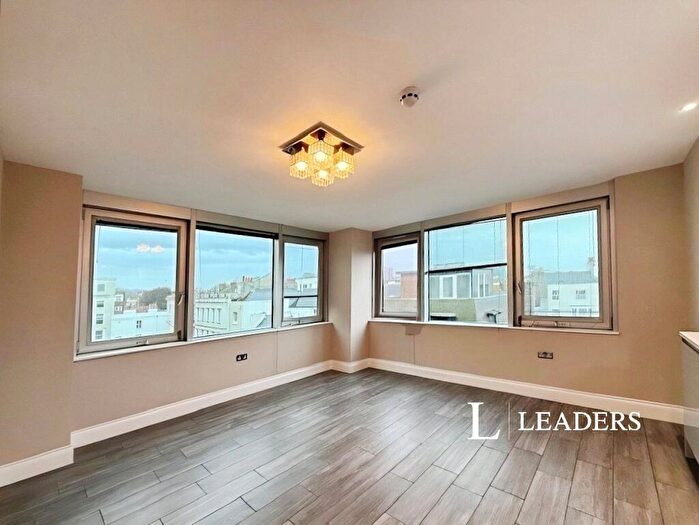 2 Bedroom Flat To Rent In Bartholomew Square, Brighton, East Sussex, BN1