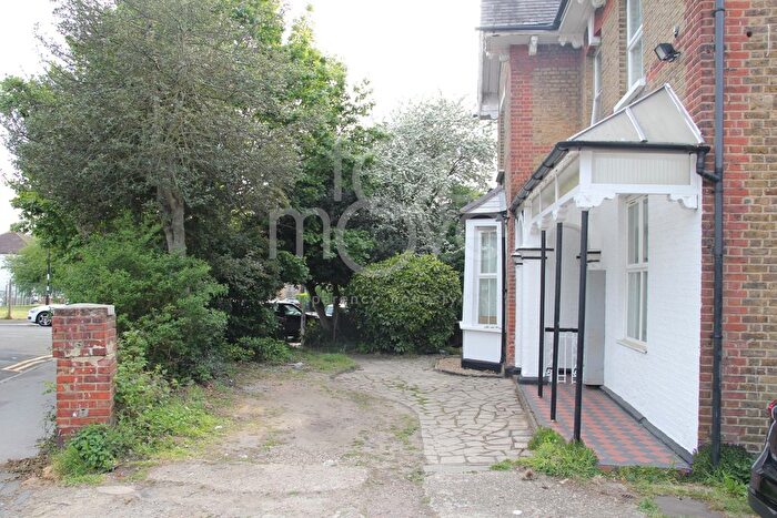 2 Bedroom Flat To Rent In St Pauls Road, Thornton Heath, CR7