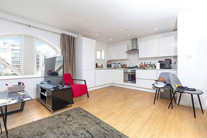 2 Bedroom Apartment To Rent In Greenwich Quay, Clarence Road, London, SE8