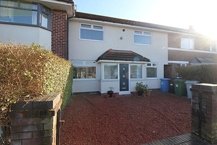 3 Bedroom Town House For Sale In Valley Road, Urmston, Manchester, M41