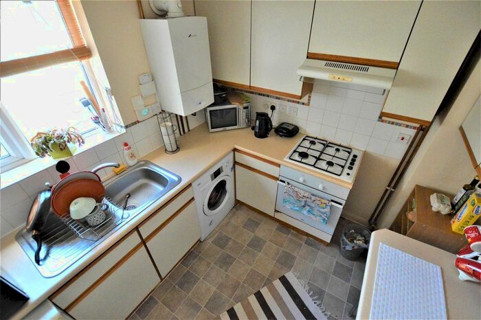 1 Bedroom Flat To Rent In Victoria Road, Old Town, Swindon, SN1