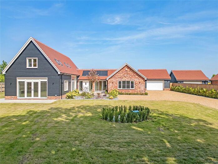 4 Bedroom Detached House For Sale In Elmswell Road, Wetherden, Stowmarket, Suffolk, IP14