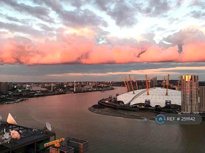 Studio To Rent In Ontario Tower, London, E14