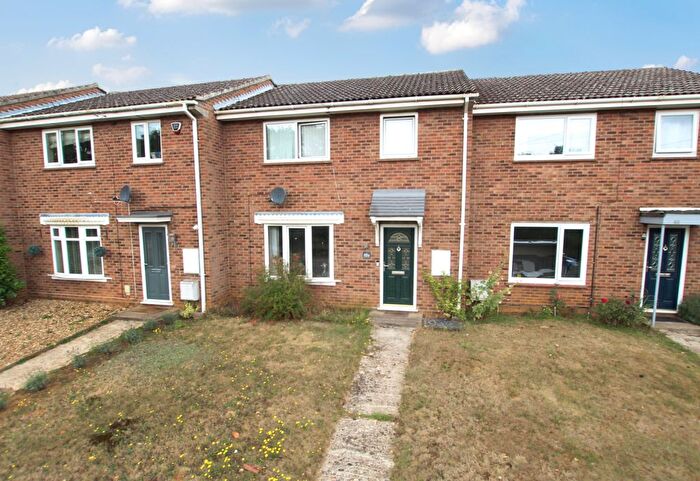 1 Bedroom Terraced House For Sale In Stocks Lane, Gamlingay, SG19