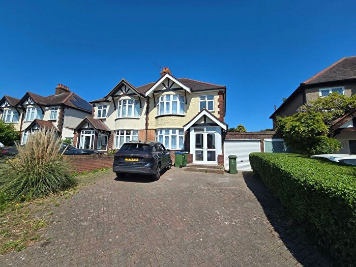 3 Bedroom Semi-Detached House To Rent In Upton Road, Bexleyheath, DA6