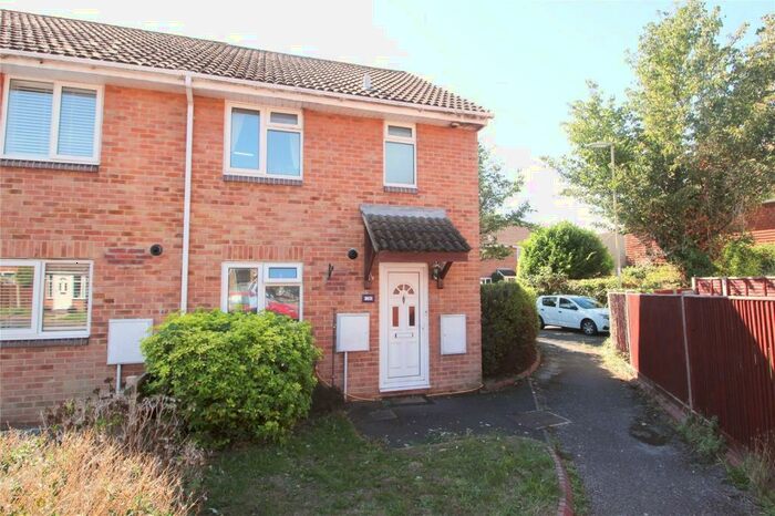 2 Bedroom End Of Terrace House To Rent In Cormorant Close, Portchester, Fareham, PO16