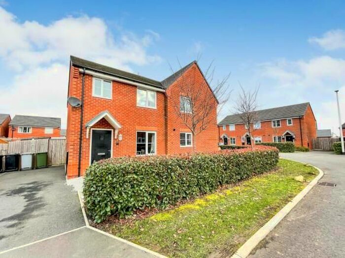 3 Bedroom Semi-Detached House To Rent In Pickering Croft Place, Crewe, CW1