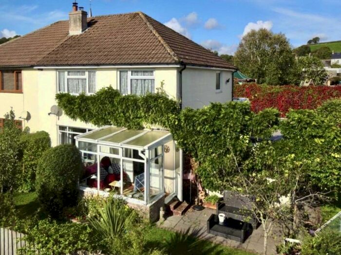 3 Bedroom Semi-Detached House For Sale In Valenia Terrace, Ashburton, TQ13