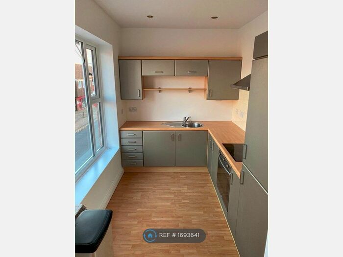 1 Bedroom Flat To Rent In Kensington Court, Nantwich, CW5