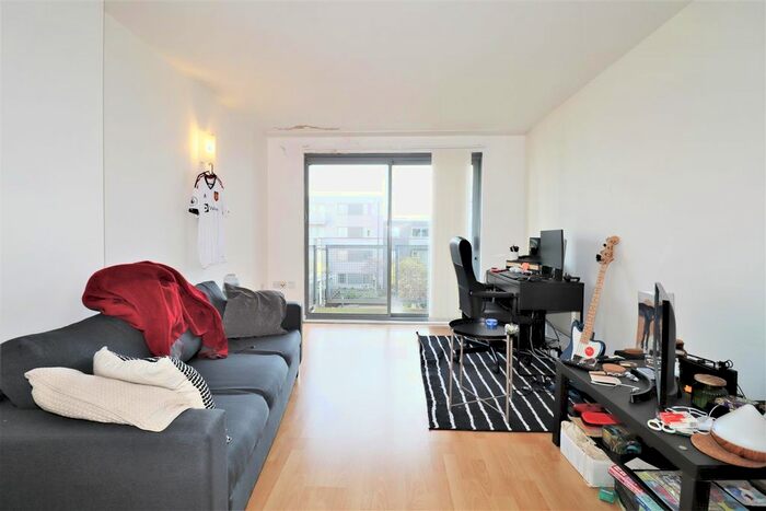 1 Bedroom Flat To Rent In Nebraska Building, Deals Gateway, SE13