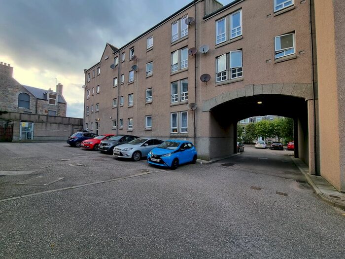 1 Bedroom Flat To Rent In Cuparstone Court, City Centre, Aberdeen, AB10