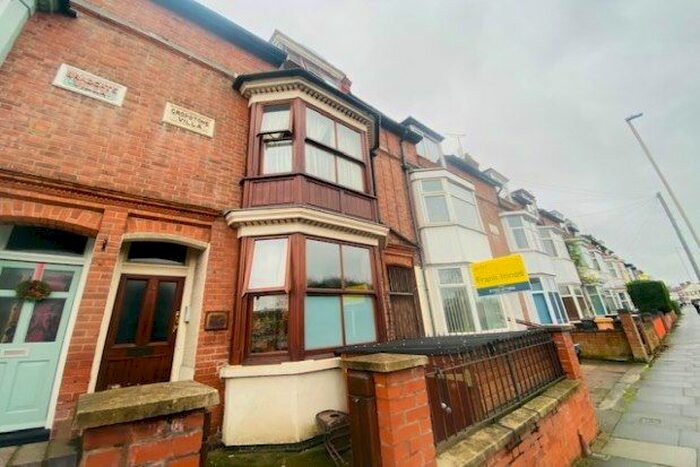 1 Bedroom Flat To Rent In Fosse Road North, Leicester, LE3