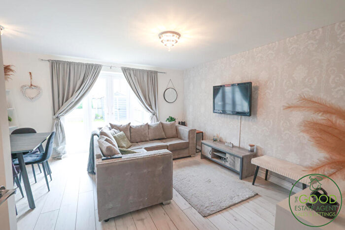 3 Bedroom End Of Terrace House For Sale In Wareham Close, Preston, PR4