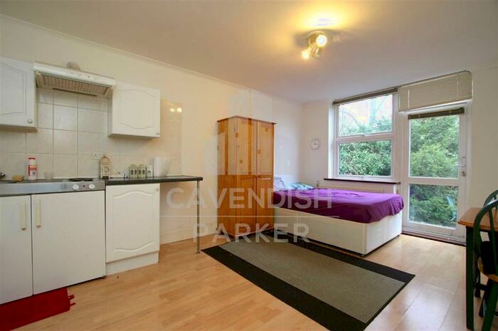 Studio To Rent In Manstone Road, Kilburn, London NW2