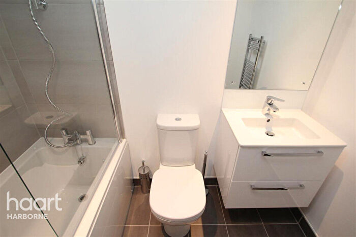 2 Bedroom Apartment To Rent In Cotton Lofts, City Centre, B12