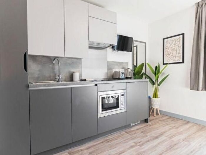 1 Bedroom Flat To Rent In Lancaster Street, Birmingham, B4