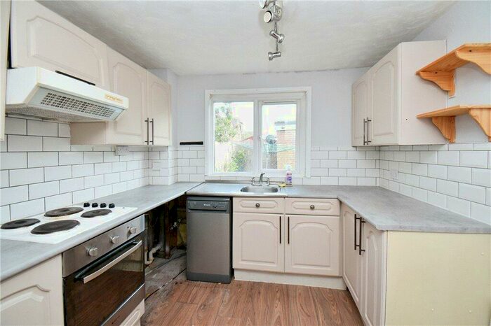 3 Bedroom End Of Terrace House For Sale In Gurnays Mead, West Wellow, Romsey, Hampshire, SO51