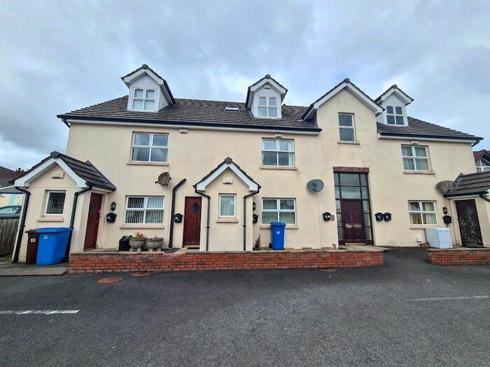 1 Bedroom Flat For Sale In Brook Lane, Bangor, BT19
