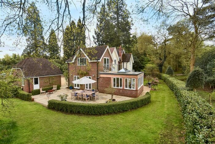 4 Bedroom Detached House To Rent In Marley Common, Haslemere, GU27