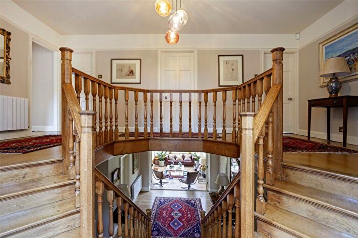4 Bedroom Detached House For Sale In Charlton Park Gate, Cheltenham, Gloucestershire, GL53