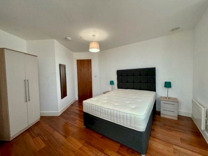 1 Bedroom Apartment To Rent In Hagley Road, Birmingham, B16