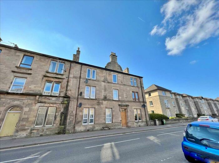 2 Bedroom Flat To Rent In Main Street, Stirling, FK7