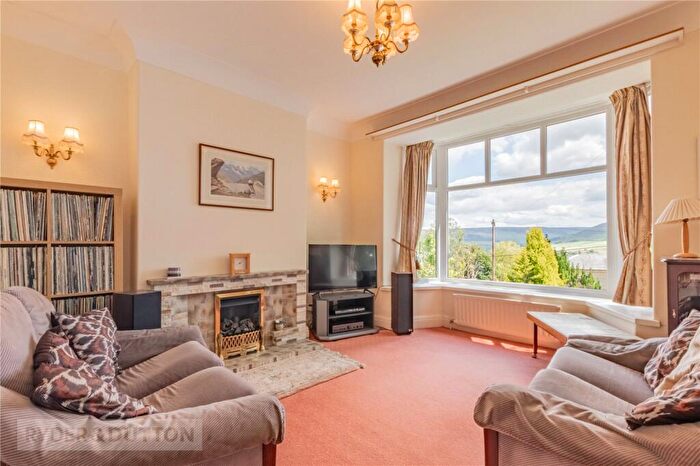 3 Bedroom Semi-Detached House For Sale In Beech Lane, Grasscroft, Saddleworth, OL4