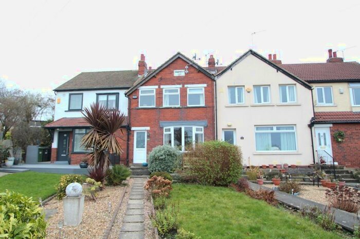3 Bedroom Semi-Detached House To Rent In Broadway, Horsforth, Leeds, LS18