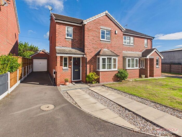 3 Bedroom Semi-Detached House For Sale In Southsea Road, New Broughton, LL11