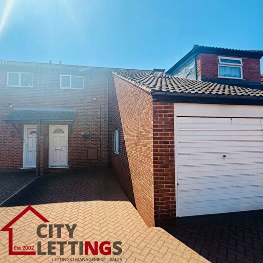 2 Bedroom Terraced House To Rent In Bathley Street, The Meadows, NG2